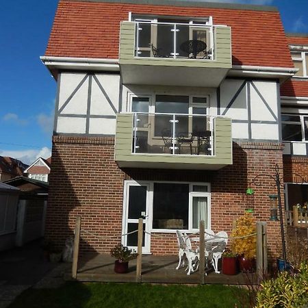 Gables Court Holiday Apartments Swanage Dış mekan fotoğraf